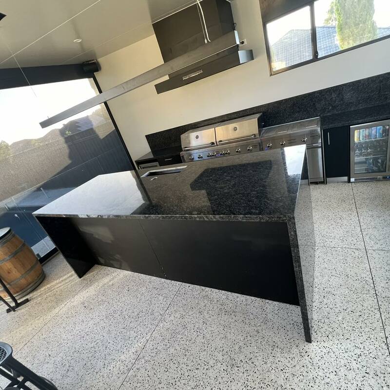 40MM ALFRESCO - STEEL GREY GRANITE #422